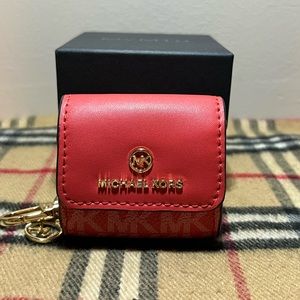 Michael Kors AirPods case